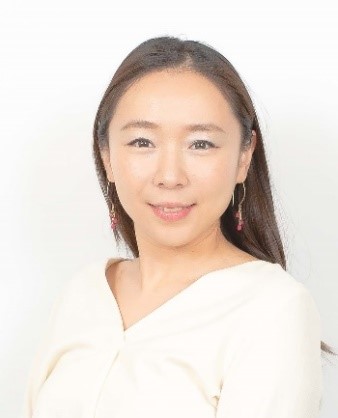 石川彩子氏の写真